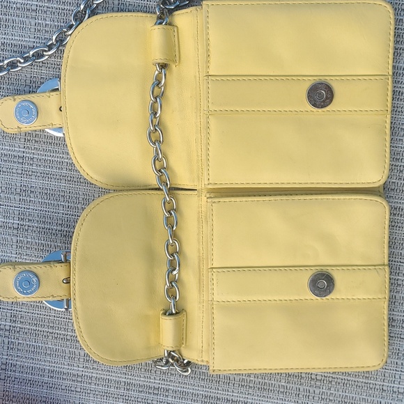 Givenchy yellow leather wallet or cross body on original chain - Picture 8 of 12